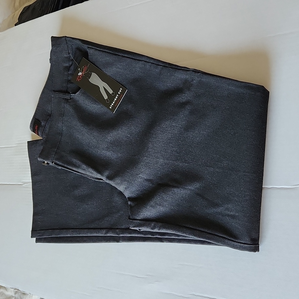 Black dress pant